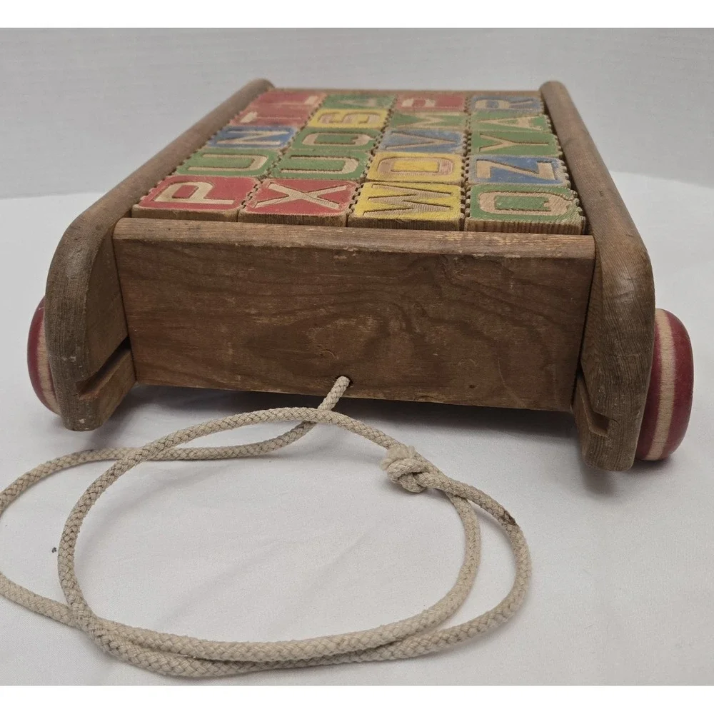 Vintage Playskool Pull Along WAGON with 21 Alphabet Wooden Blocks ABC 1950s